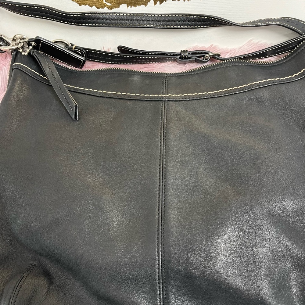 Beautiful Timeless Coach❤️ - Picture 3 of 6
